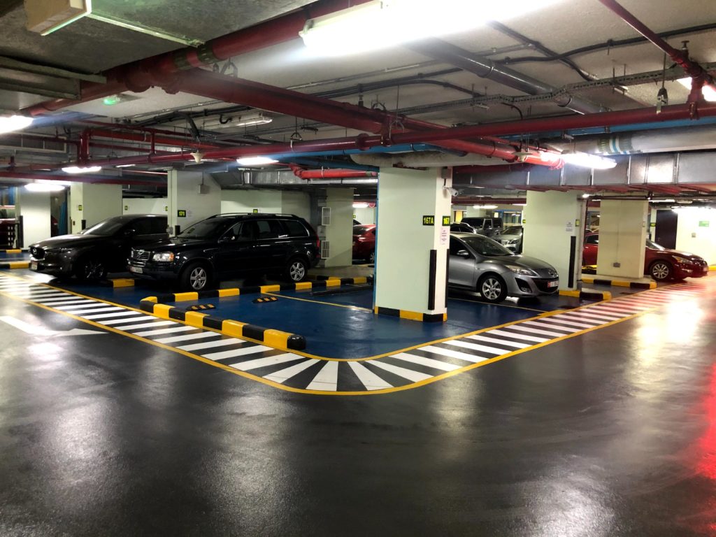 Professional epoxy floor finish completed in Abu Dhabi